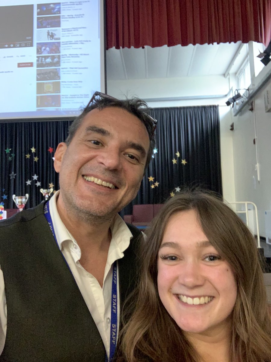 chrisdysonHT's tweet photo. Ahhhh how sad @LeadbeaterMiss last day @ParklandsLeeds - what an impact, what a diamond ♦️... feel proud @DeputyMitchell @PieCorbett https://t.co/pAIgOc7Riu
