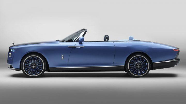 Rolls-Royce unveils Boat Tail one-off and opens Coachbuild division 
carbodydesign.com/2021/05/rolls-…
#cardesign #rollsroyce