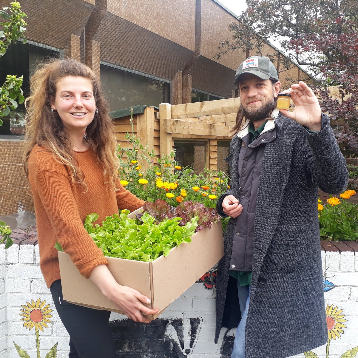 Make it Happen - Birkenhead (@mihbirkenhead) on Twitter photo Today we were very kindly donated freshly grown organic salad by Rosie Ashton - Education Manager <a href="/MakeHamilton/">Make. Hamilton Square</a> .
We needed to redonated due to volume so <a href="/future_yard/">Future Yard</a> and two other friends shared in the moment 💎
Supporting other local businesses.
#Sustainability Today we were very kindly donated freshly grown organic salad by Rosie Ashton - Education Manager <a href="/MakeHamilton/">Make. Hamilton Square</a> .
We needed to redonated due to volume so <a href="/future_yard/">Future Yard</a> and two other friends shared in the moment 💎
Supporting other local businesses.
#Sustainability