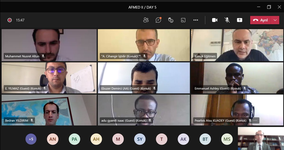 afmed_tr's tweet photo. Day 5 is over at AFMED II.

We had two courses.

-New Challenges in Journalism Vision of Anadolu Agency, given by @Bora_Bayraktar 

-News Writing Techniques, given by @BLACKEAGLE34 https://t.co/Ic9FcUu0zA