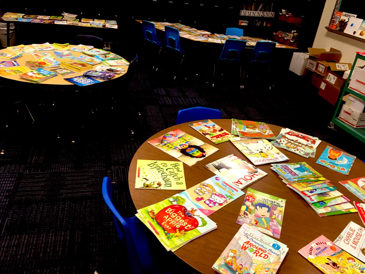 ClarenePH's tweet photo. Inviting students PreK-6 to self-select summer reading books was one of the best parts of this final week. 📚 #summerreading #justkeepreading #bookaccess #buildinghomelibraries #HEBreads @HEBReads @HEBISDpeople https://t.co/OPwbKRjmx5