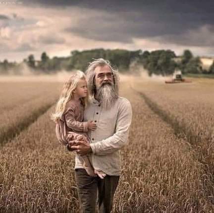 🇨🇦 Au #Canada, l'idée de combiner les foyers pour les personnes âgées et les foyers d'orphelins a été mise en œuvre. Les personnes âgées ont trouvé des petits-enfants aimants, et les orphelins, pour la première fois, ressentaient ce qu'étaient l'amour et les soins paternels. 🙏❤️