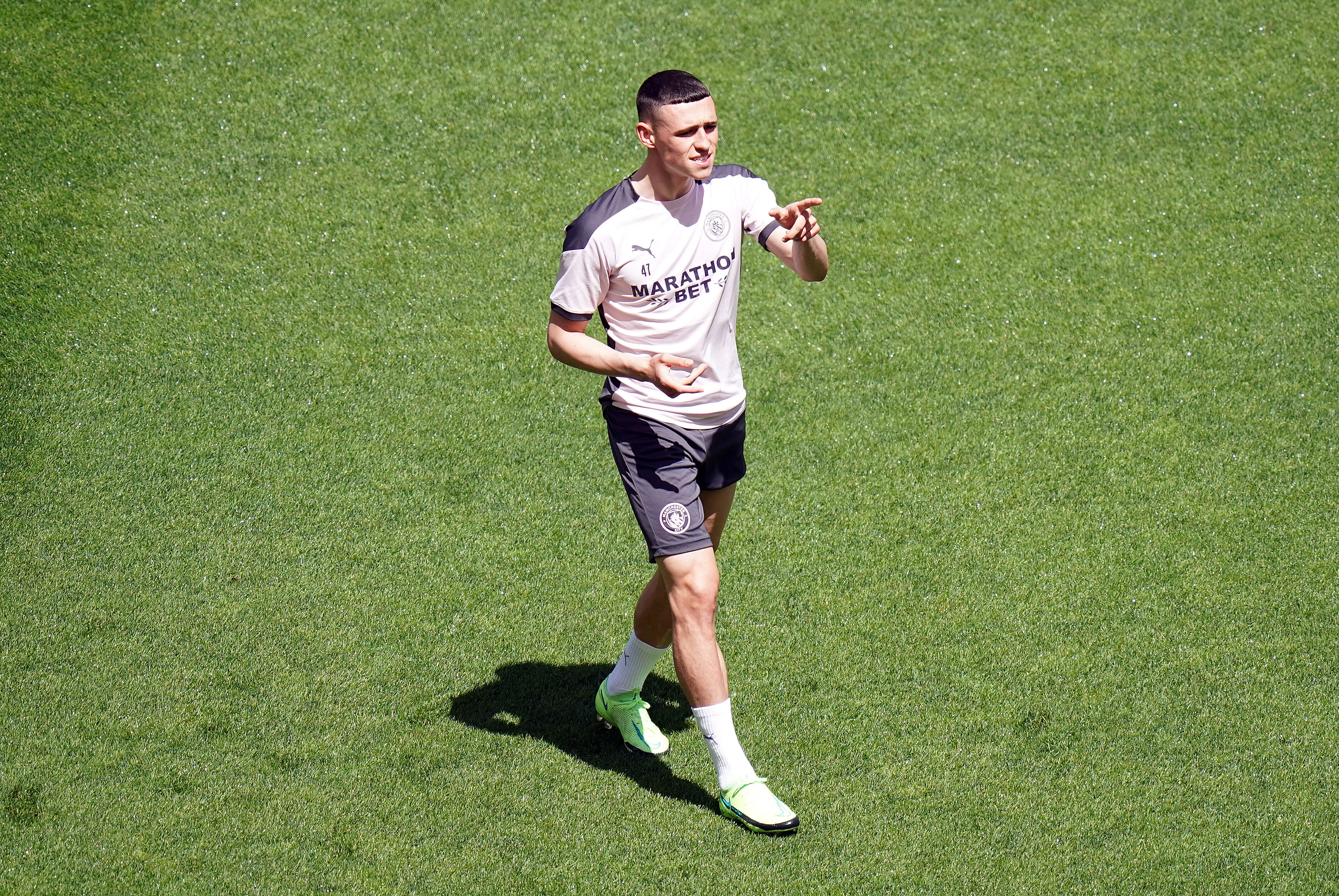 E2e4uWyWQAcTrAh?format=jpg&name=4096x409