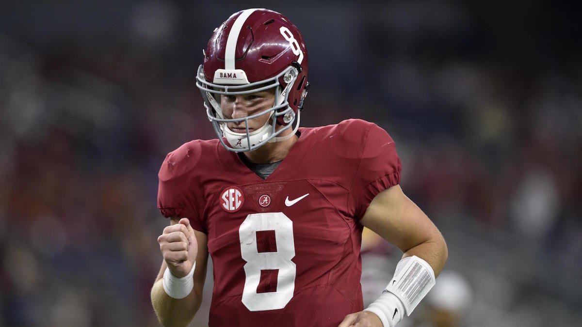 6thManBlitz's tweet photo. NEW EPISODE OUT NOW. Interview with former Alabama, Arizona State, and South Florida QB, Blake Barnett. After the interview we finish with NBA playoff talk and Julio Jones rumors. https://t.co/HHpLZvvYDC #Alabama #RollTide #ArizonaState #SouthFlorida https://t.co/gM8KGn001A