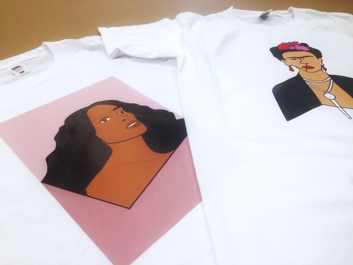 ColourCrewPrint's tweet photo. Check out these beautifully designed T-shirts we had the pleasure of producing last week. Printed on soldark / vinyl material, plot cut and then heat-pressed on the T-Shirts. Designed by IG: @artbyemelda - Check out more of her artwork!
#apparel #streetwear #tshirtprinting #print https://t.co/S1g9FZkV01