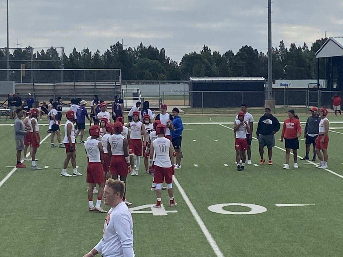 bronchosodessa's tweet image. A little 7 on 7 action today!!  #allin #1of4 #gobronchos