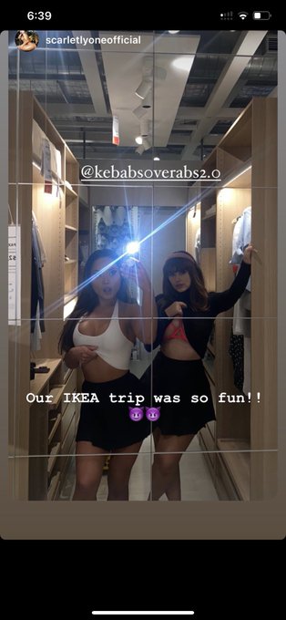 Watch Master of her Domain's leaked NSFW photo on TwXstars