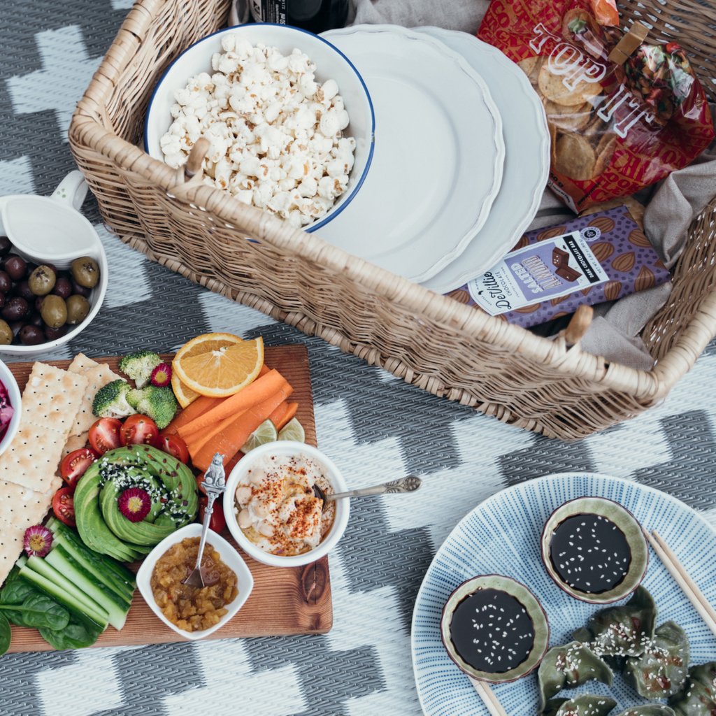 Join <a href="/RefugeeCafe/">Refugee Café</a> at Beckenham Place Park this Saturday for a relaxed afternoon of amazing food, music and talks from Refugee Café chefs and partners. Limited tickets for this fundraising event can be purchased here: buff.ly/2TelFd0

#fundraising #beckenham