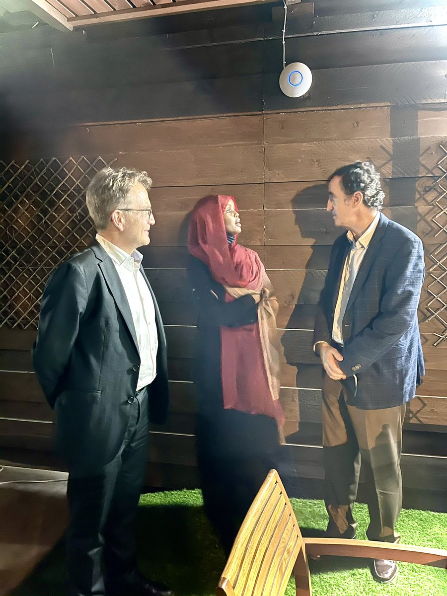 IlwadElman's tweet photo. Thank you 4hosting me &amp; for a rich discussion about youth, women in Politics, the future of #Somalia with the @EU_in_Somalia &amp; @SwedeninSomalia as our allies as WE architect a brighter, more inclusive e future for all Somalis. Thanks specially to  minister @thinkper 🇸🇪🇪🇺 🇸🇴 https://t.co/gcZr9olcE7