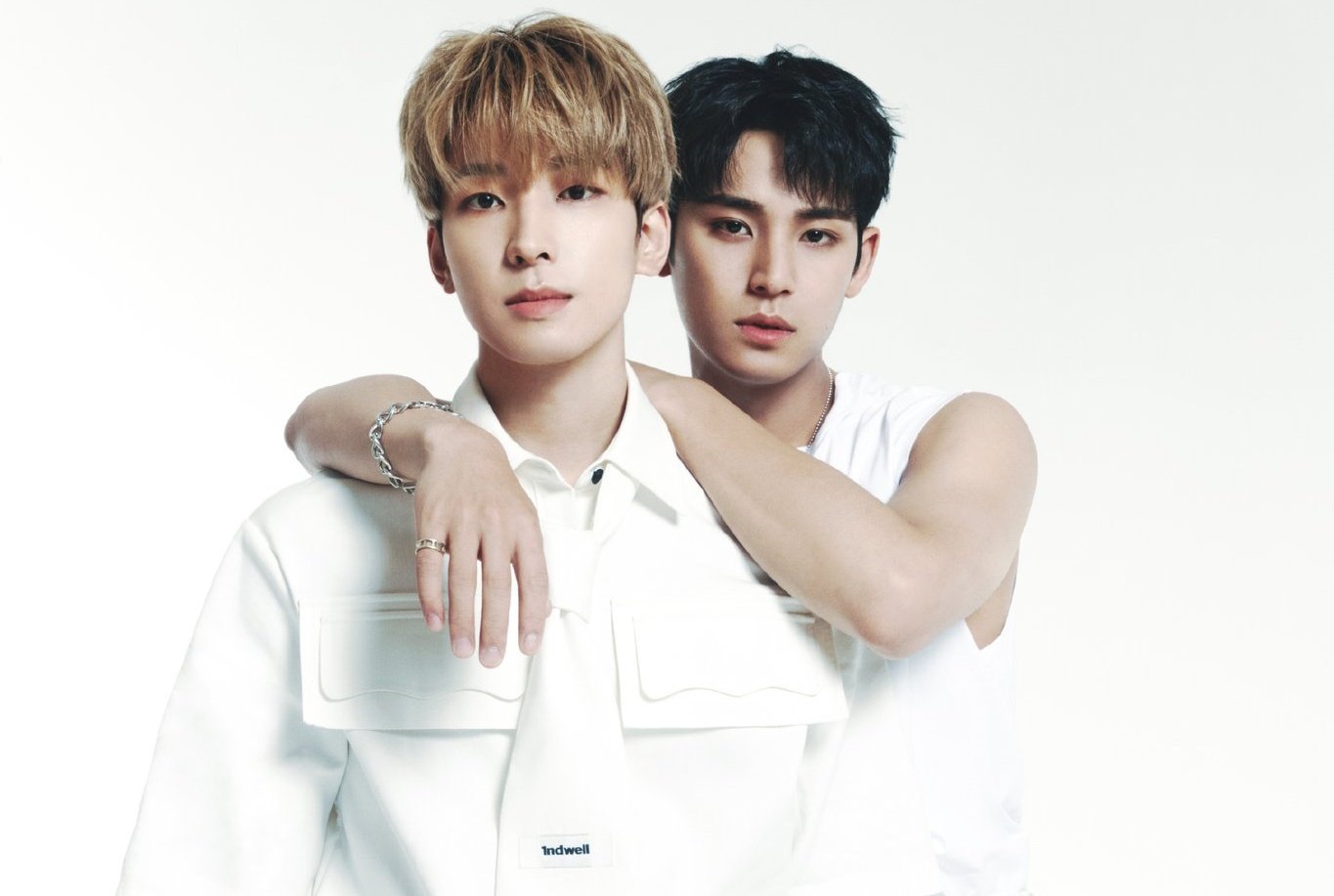 G ウォヌ ミンギュと練習生のときから ずっと一緒にここまで来たんですけど こうやって一緒に活動しながら こうやって二人で それからステージでもペアパートも多くて 顔がお似合いってカラット達が言ってくれるんですよ ミンギュ 笑 台本にあって G ウォヌ ミンギュと練習生のときから ずっと一緒にここまで来たんですけど こうやって一緒に活動しながら こうやって二人で それからステージでもペアパートも多くて 顔がお似合いってカラット達が言ってくれるんですよ ミンギュ 笑 台本にあって