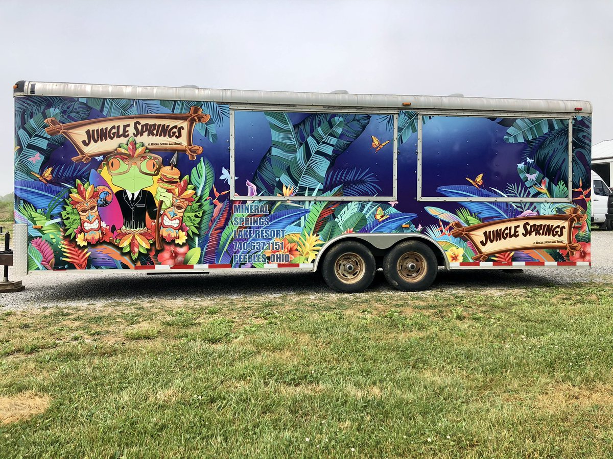BPGConline's tweet photo. Mineral Springs Lake Resort handed us the keys to their concession trailer looking for a makeover. We splashed new color top to bottom. #wewrapityourockit #concessionwrap #commercialwrap #trailerwrap #mutoh #fellers #averydennison #mineralspringslakeresort https://t.co/94CVZEw0OQ