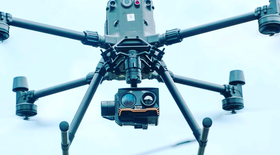WorkswellCZ's tweet photo. Workswell & Gramsy & DJI
#infraredthermography
#infraredonyourside #workswell #madebyworksewell #irdrone #uav #drone #nightvision #nightvisiondrone #thermalcam
#thermalcamera
#gremsy #gremsytech
#djim300 #djim200 #dji #djidrone #djidrones #djim300rtk #dji https://t.co/kDpI19XTRn