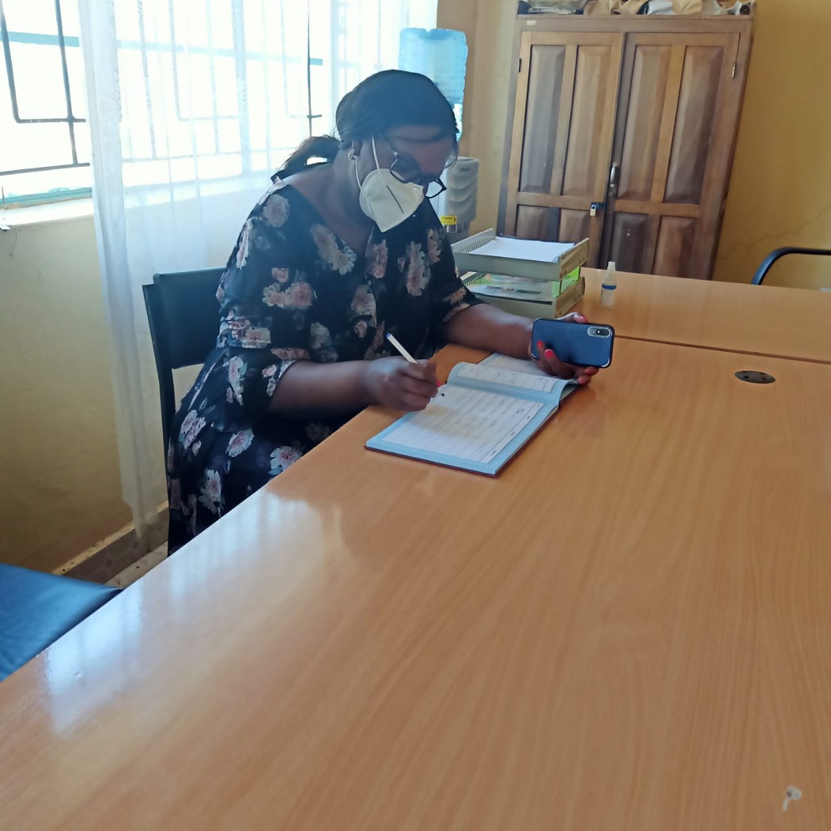 KenyaCIC's tweet photo. This afternoon, our Director Corporate Services, @Ruth_Ndegwa, visited Isiolo ATC and welcomed by the Principal, Madam Fatuma Jaldessa. During the visit, the team discussed synergetic ways that KCIC and the centre can support efficient operations of the @GDU011 AgriBiz Hub. https://t.co/JaRRpU6I7u