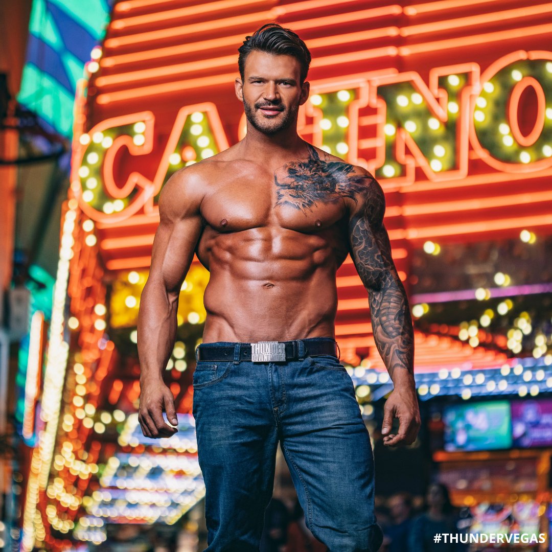 You know what they say, what happens in VEGAS, happens at THUNDER 🚨🤠 well at least that’s what we say... 🔥 THINGS ARE HEATING UP FOR MEMORIAL DAY WEEKEND: link in bio. #thundervegas #thunderfromdownunder
.
#MemorialDayWeekend #MemorialDay #Friday #fridaynight #whathapp
