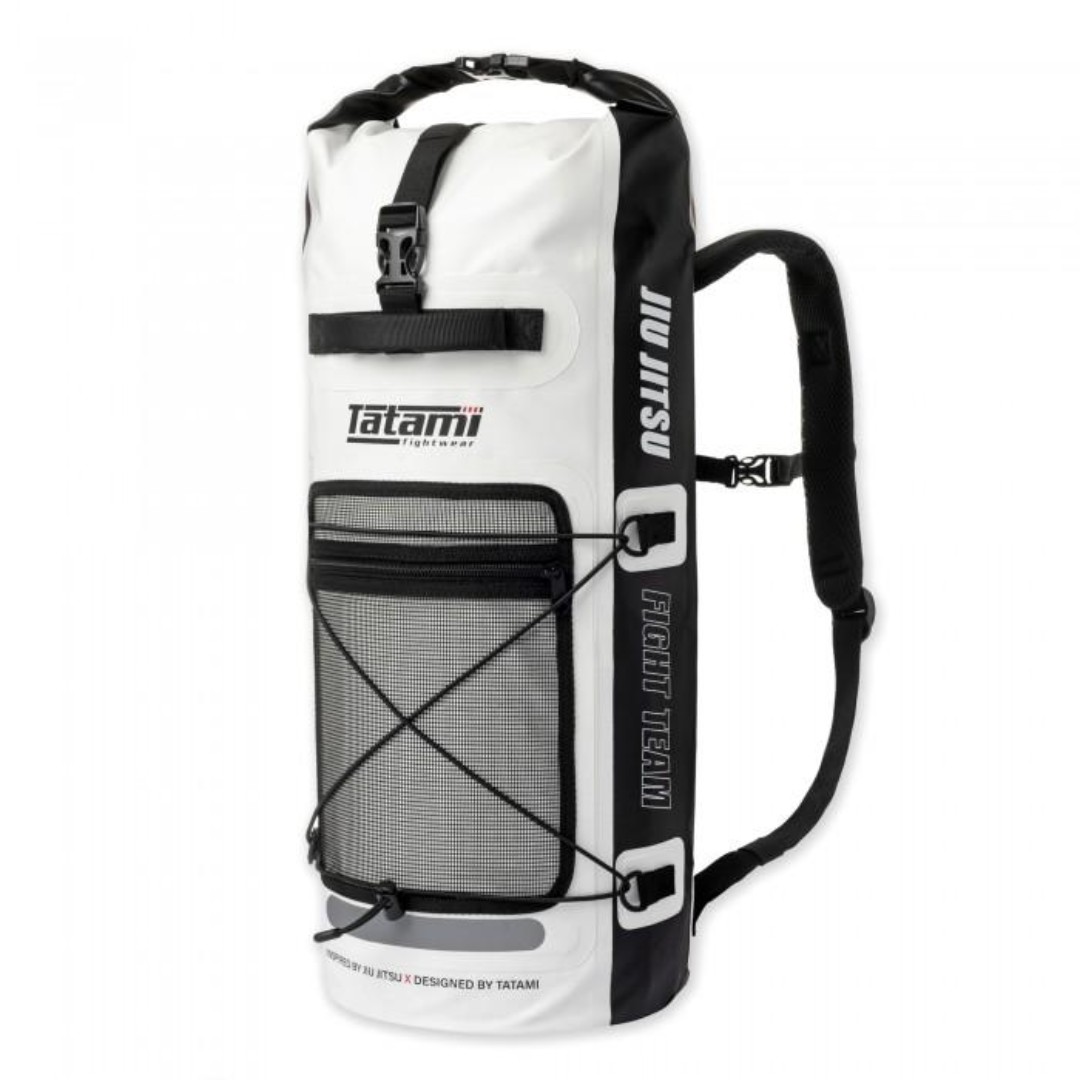 SportsInvolve's tweet image. Tatami Jiu Jitsu Drytech Gear Bag in White ⚪

✅ Waterproof 💧
✅ High-strength, anti-tearing PVC fabric 💪

The bag is light and flexible folding allows for easy adjusting and comfortable carrying!

ow.ly/TYEG50EIOF9

#SportsInvolve #Tatami #GearBag #Holdall #Boxing