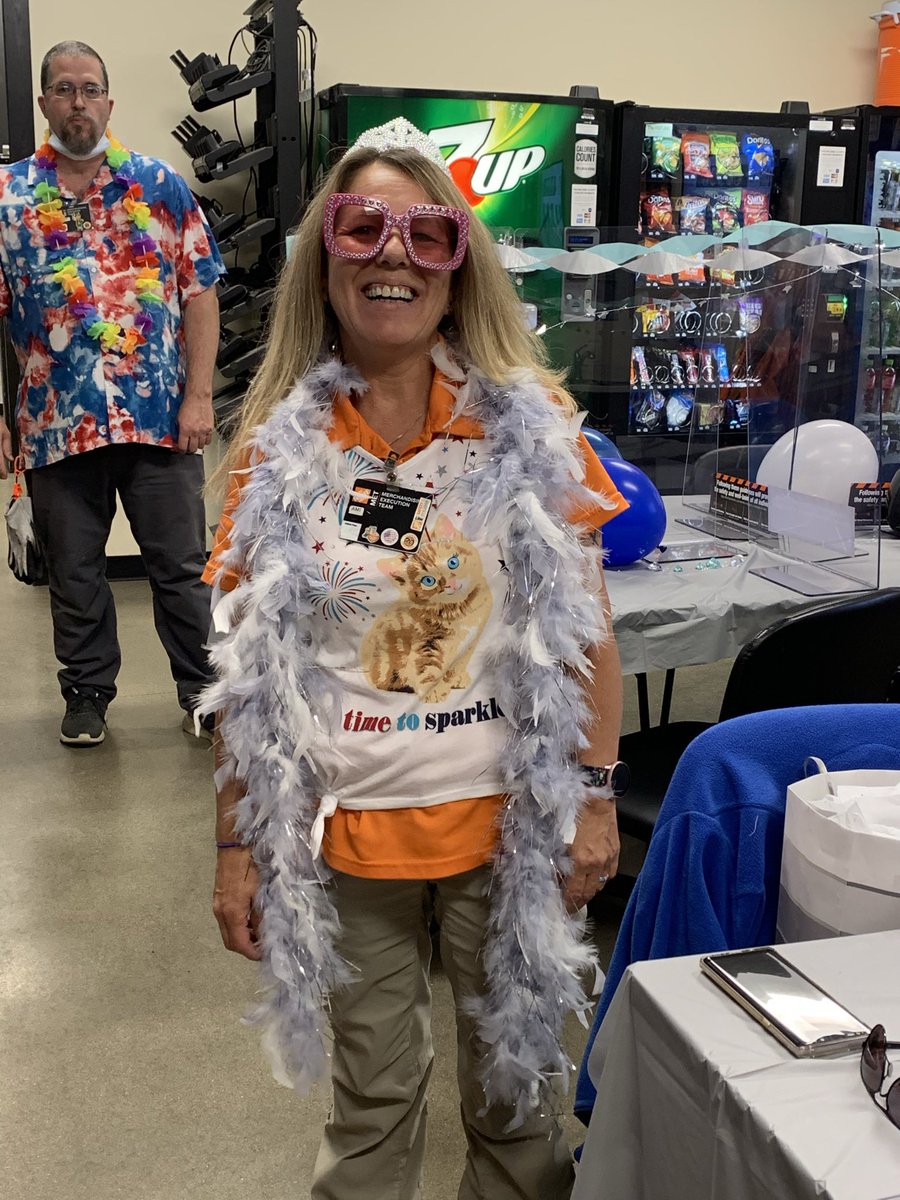 Rocky Williams (@rowilliams1) on Twitter photo Congratulations to Amy on joining elite company as a Diamond 💎 associate! On top of Diamond status she will be graduating from Northern Division MEA Advance Development Program! 💥 💥 Boom! <a href="/JoshPaauwe2725/">JoshPaauwe</a> <a href="/MelissaMetSun/">Melissa @Metsunshine</a> <a href="/HouleHeather/">HeatherHouleTHD</a> <a href="/METEfren/">Efren Gonzalez</a> Congratulations to Amy on joining elite company as a Diamond 💎 associate! On top of Diamond status she will be graduating from Northern Division MEA Advance Development Program! 💥 💥 Boom! <a href="/JoshPaauwe2725/">JoshPaauwe</a> <a href="/MelissaMetSun/">Melissa @Metsunshine</a> <a href="/HouleHeather/">HeatherHouleTHD</a> <a href="/METEfren/">Efren Gonzalez</a>