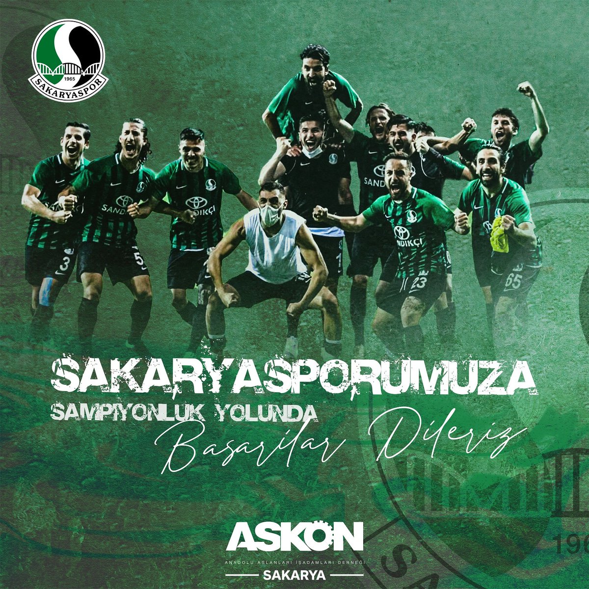 TFF 1.Lig yolunda final mücadelesine çıkacak olan <a href="/Sakaryaspor/">Sakaryaspor</a>’umuza başarılar diliyoruz..

Bu şehir sizden şampiyonluk bekliyor
Bu sene o sene olsun.🏆

#AnadoluGunesiYenidenDoğuyor
#Sakaryaspor 
<a href="/EngnTmbz/">Engin Tumbaz</a> <a href="/safaekmekcioglu/">Safa EKMEKÇİOĞLU</a> <a href="/BeratSirinat/">Berat Şirinat</a> <a href="/ahmettfazlioglu/">ahmet fazlıoğlu</a> <a href="/kenanlslkli/">Kenan IŞIKLI</a>