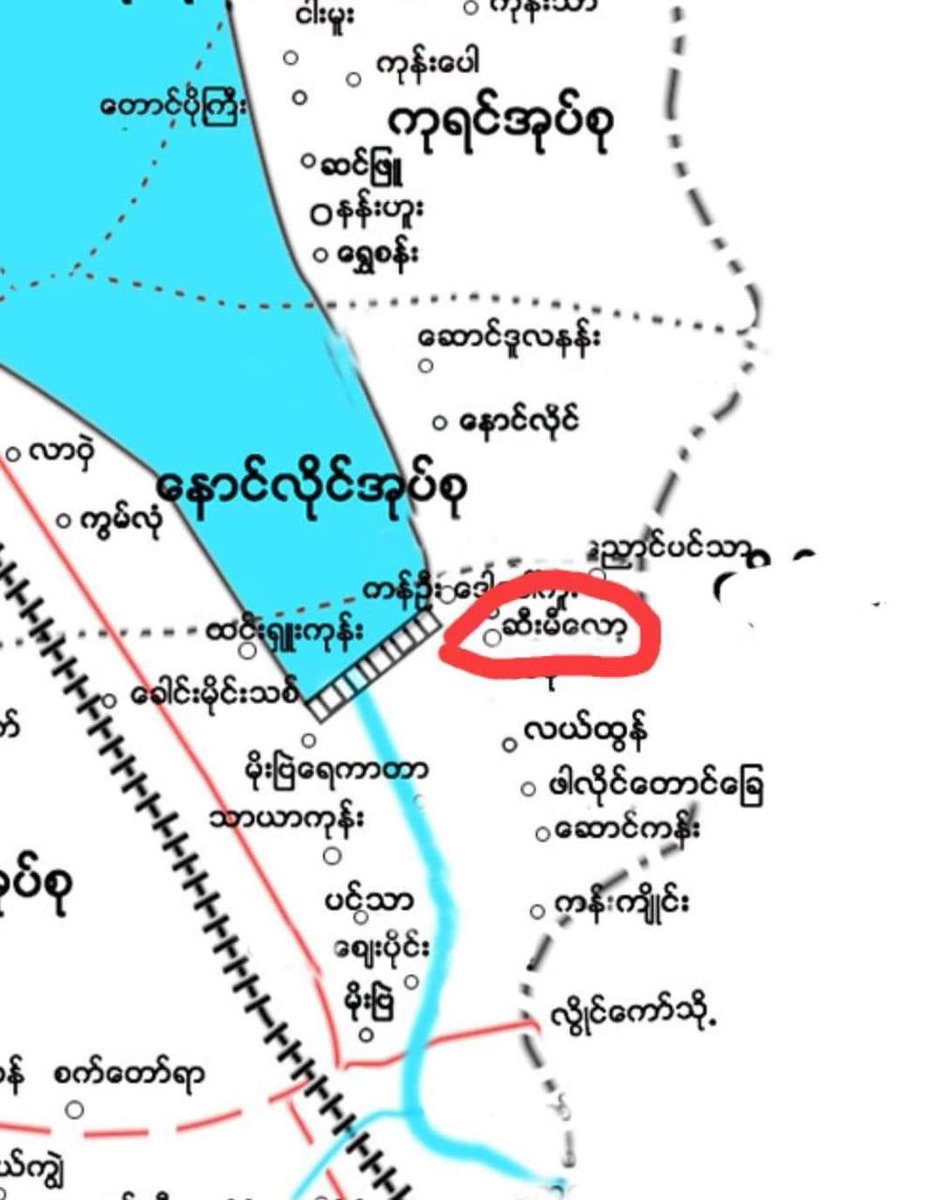 myat_moon's tweet photo. Military terrorists have been reasonlessly using heavy weapons on Semelot village. Reportedly, several houses were destroyed, a man has been shot and many women and children have been fled away so far. #May28Coup  #WhatsHappeningInMyanmar https://t.co/VUJ8vMARHL