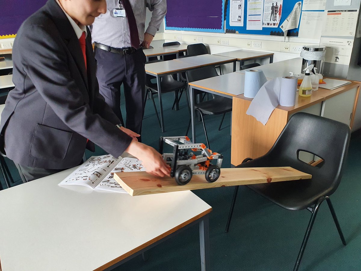 MsLumsden tweet media