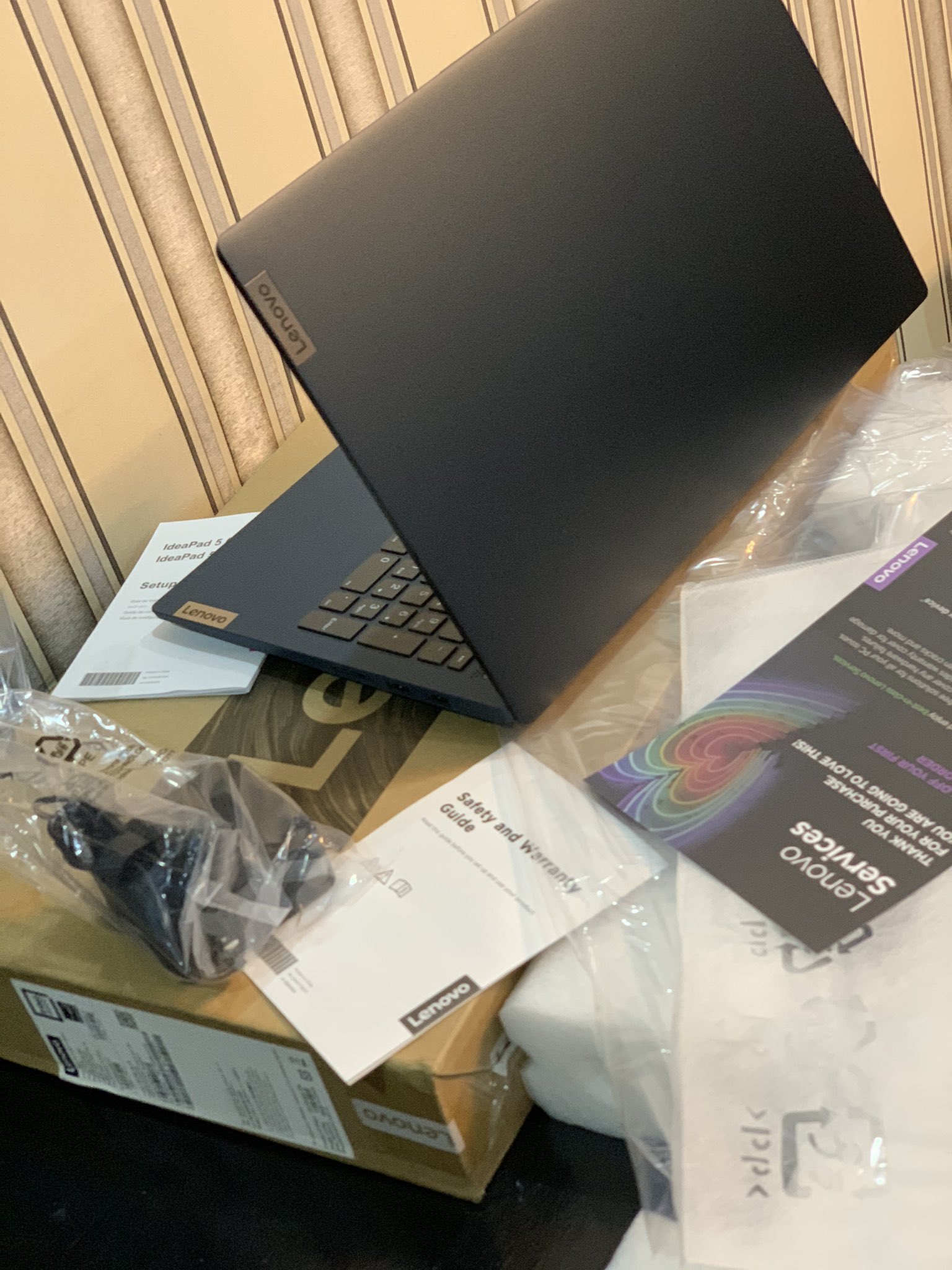 Laptops HP DELL Lenovo apple on Twitter "huntella offers new