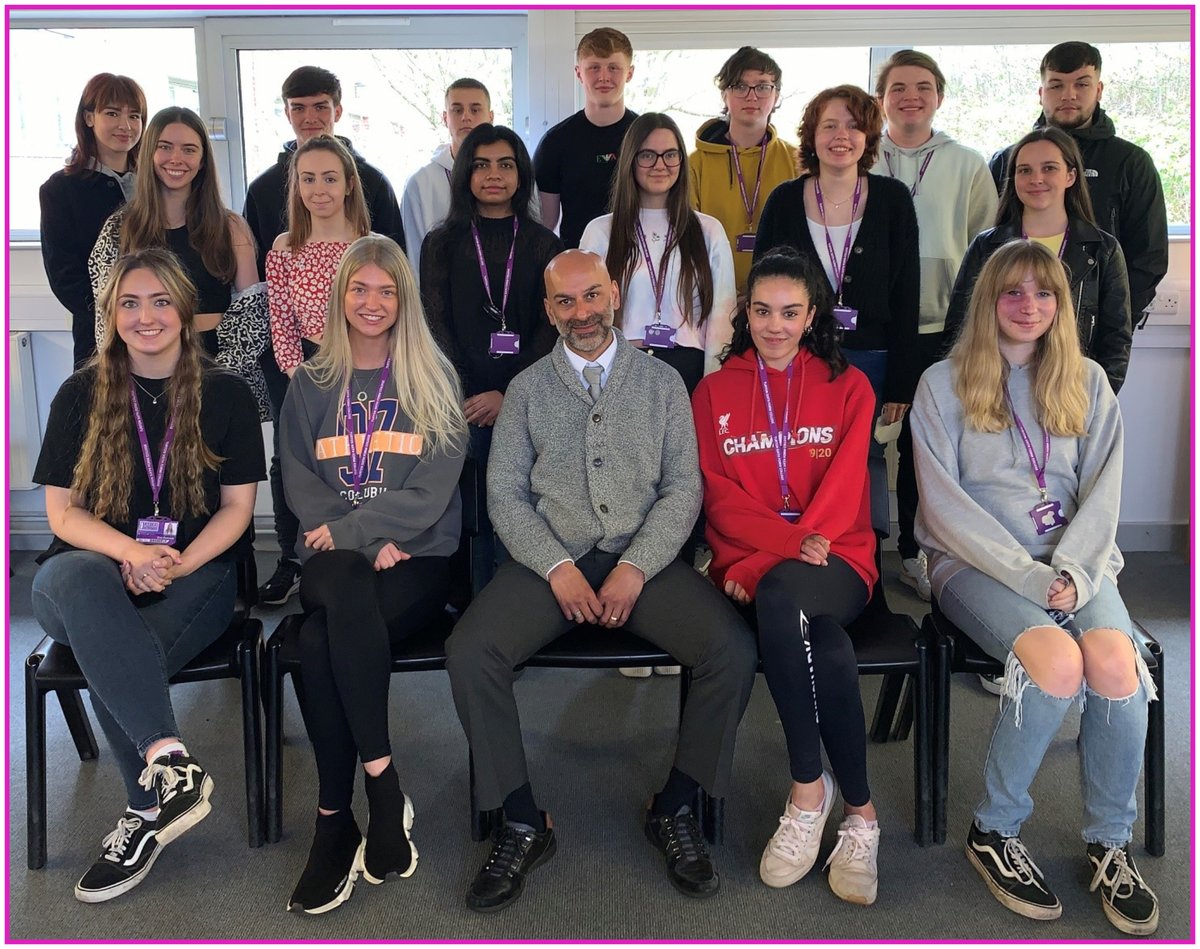 TurtonSixthForm's tweet image. Good Luck Year 13. We have been so proud of you over the last two years and wish you much luck and happiness in what comes next.