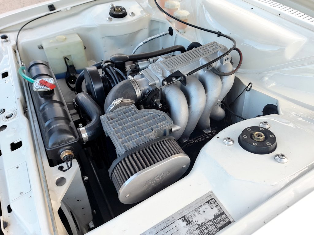 BulldogBDX's tweet photo. Now. That #FordFriday I promised you...
A little bundle of joy... with nice calm looks but tuned 2.0 litre under the bonnet, coilovers all round and even electric power steering so a bit of a #Qvan Hope you like it.. https://t.co/y4kA5QIBIs