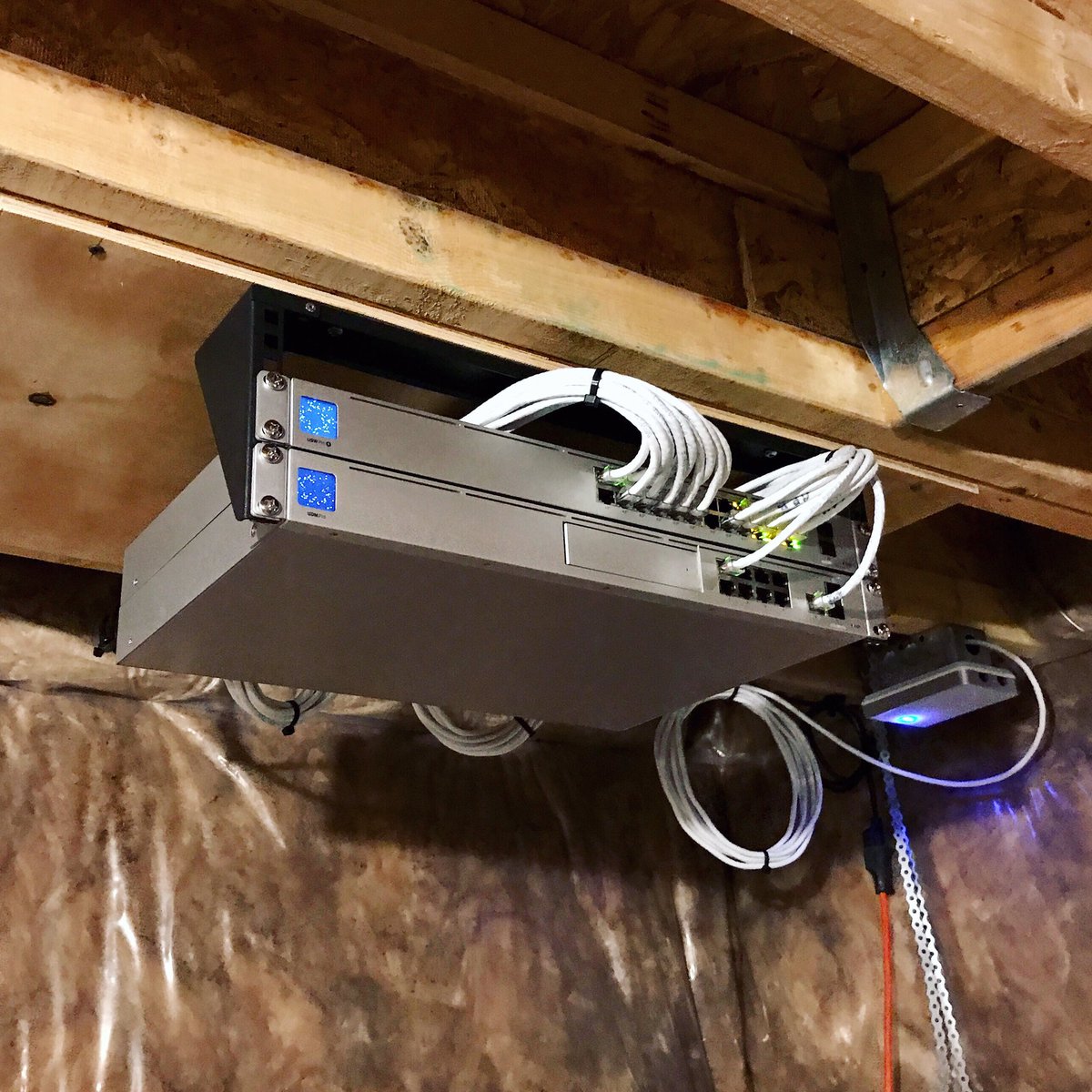 cyberqapro's tweet photo. A beautiful set of @Ubiquiti #UniFi equipment installed… #DreamMachinePro, Pro PoE 24 switch, Pro APs, Cameras, Doorbell…
Pro Installation: https://t.co/R1JarcYr8f
.
.
.
#G4probullet #g3bullet
#networking #internet #wifi #vpn #accesspoint #cctv #surveillance #iot #bellcanada https://t.co/WQwnXrupw4