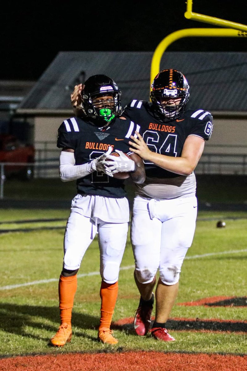 _CoachCarroll_'s tweet photo. I would like to say thank you and we are really proud of the 2021 class! You all stuck with it and made history at ZHS! I will always be here for all of you and excited to see what you accomplish next. #competitiveexcellence @ClaytonCorneli3 @Gallimoretre @magic_zyre @KingBarber https://t.co/Yxr4vRhCES