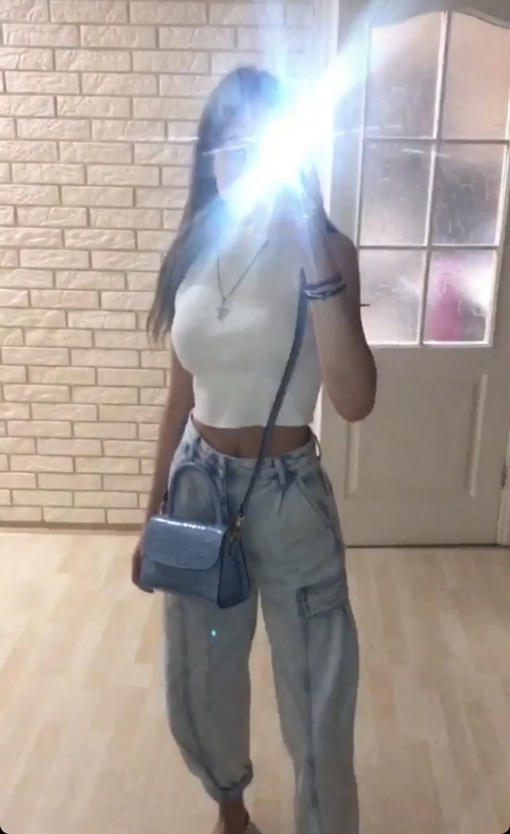 kittenp91098267's tweet photo. 😈😈Geile herrin sucht #bank. Schießt los 😘💦 #geldsklave #femdom #blackmailgoddess #blackmailsklave https://t.co/5YTx1geenV