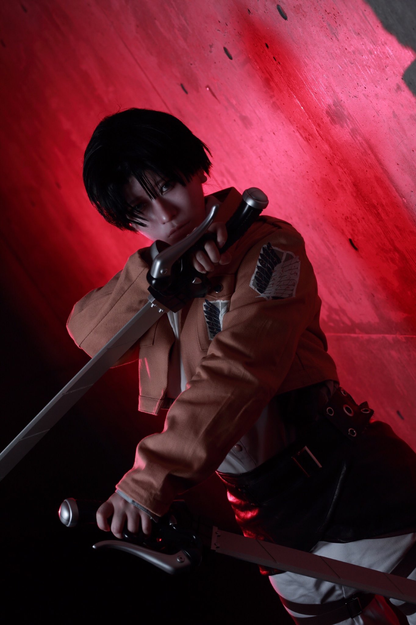 蓮 れん Cosplay 進撃の巨人 リヴァイ アッカーマン ろき さん Blue コスプレイヤーさんと繋がりたい リヴァイ兵長 進撃の巨人好きさんと繋がりたい T Co Ho8kvs6mru Twitter