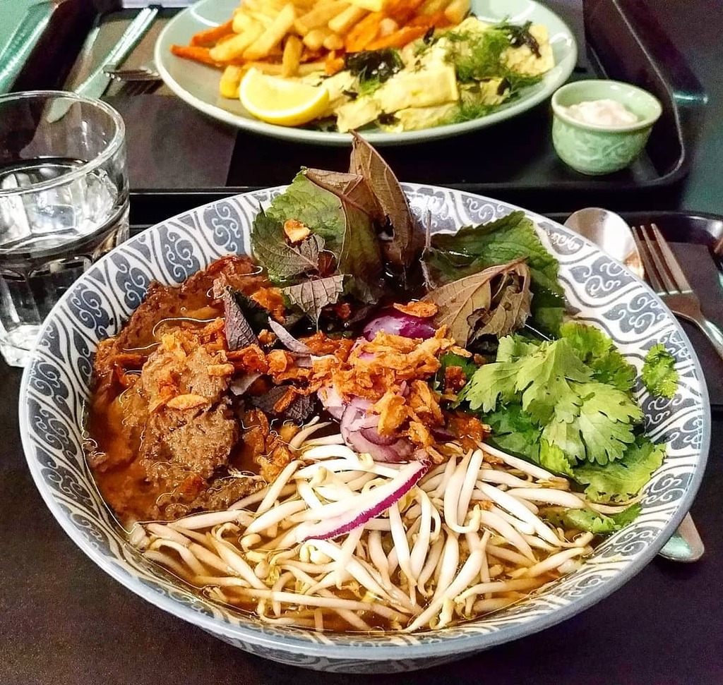 DanielaNinaJay's tweet photo. Not gonna lie, I'm really looking forward to eating out again at some point 😍
#vegan #vegetarian #plantbased #foodstagram #foodlover #veganinstagram #igeats #igraczech #prague #czechrepublic #czechia #forkys #veganmeal #veganlunch #veganfood https://t.co/zovviOoVFI https://t.co/Yich9w8TpS