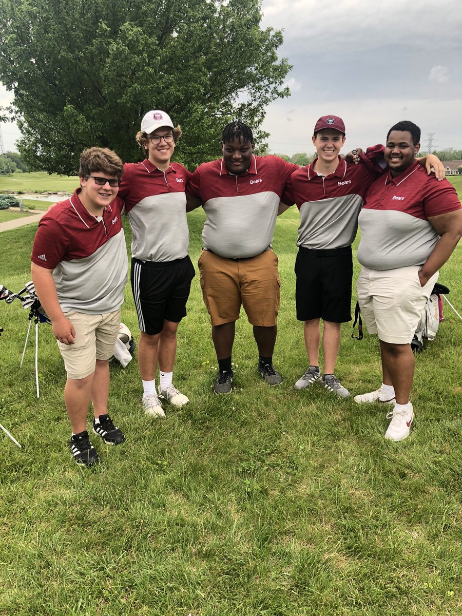 LCBears_BGolf's tweet photo. Last 9 hole match of the season and plenty of good stuff: lowest 9 hole score of the year, 3 personal bests for a 9 hole competitive match, Nehemiah made it through the season!! It’s on to Sectionals next Friday!!! https://t.co/DQGfDaRd8c