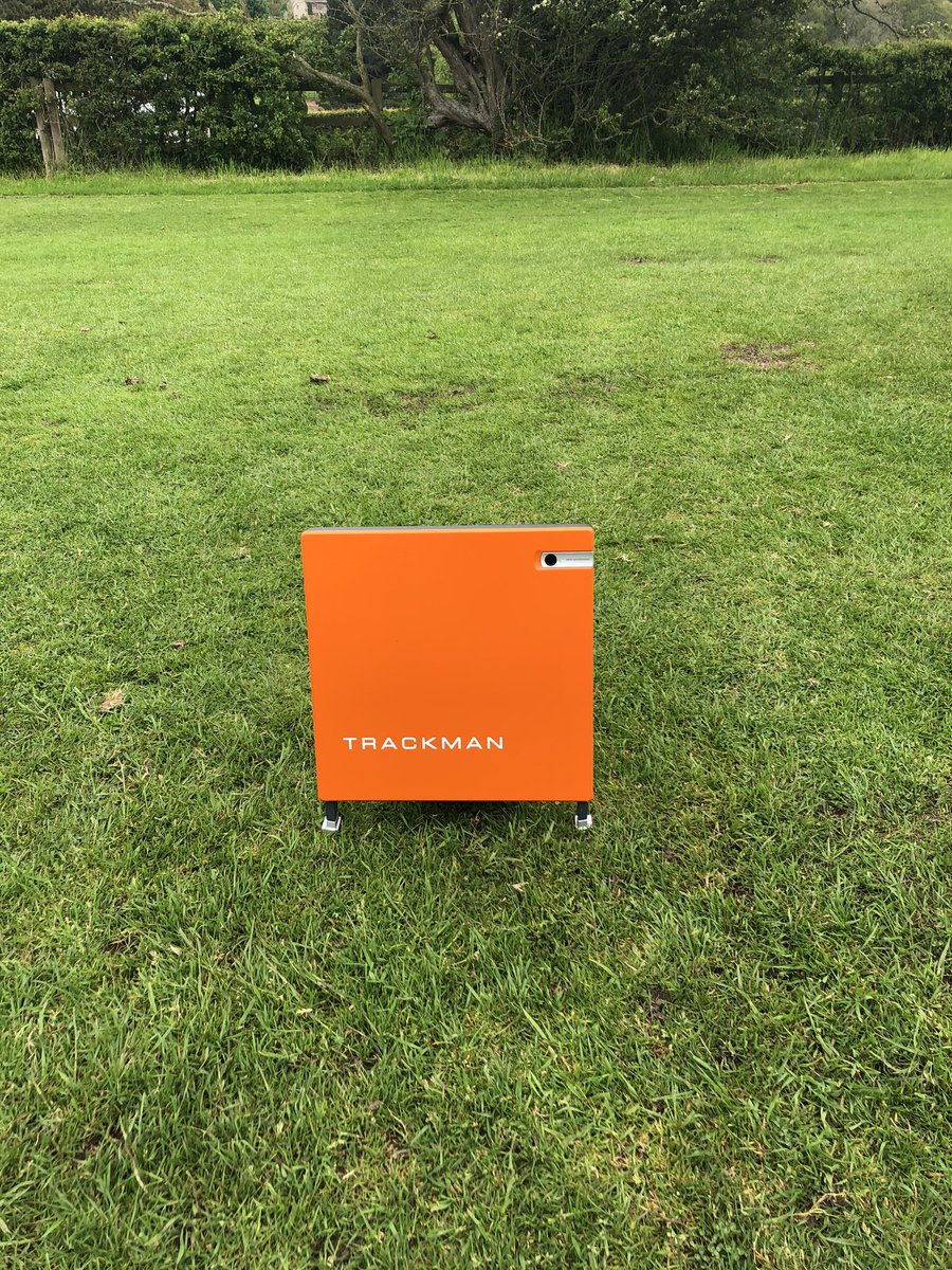 PXG Demo Day underway here at #ilkleygolfclub. Brilliant to have this venue to host the day and a massive thank you to PXG fitters gaz3552 for an amazing job. Great response from our members. #ilkleygolfshop #pxggolf #ilkley #skipton #golfpro #golfcoaching⛳#trackman