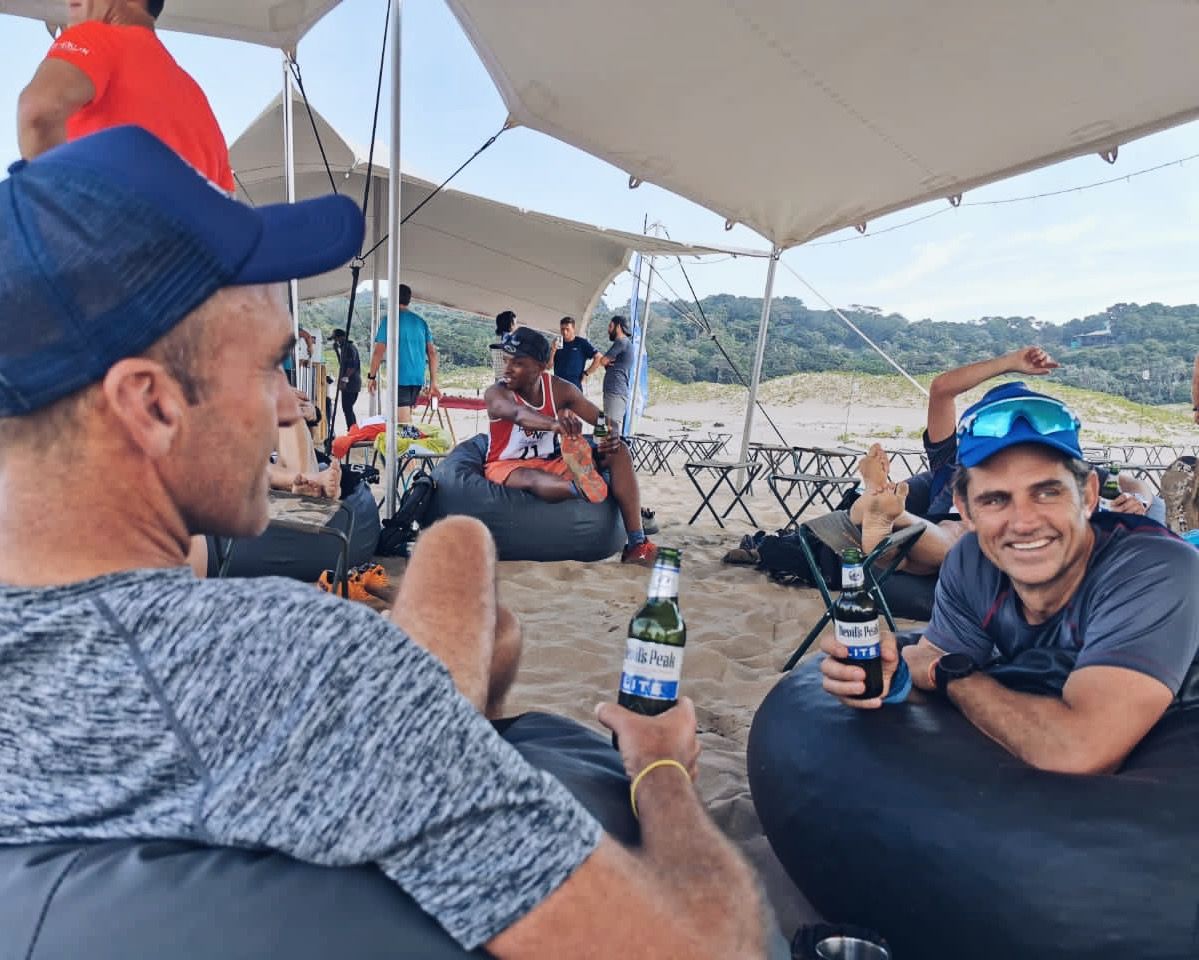 DevilsPeakBeer's tweet photo. Ending day 1 of the @pondotail off the right way! With a Devil's Peak Lite only 88 calories 🍻
Good luck to all the participants for the rest of trail.
#DevilsPeakLite #LiteBeer #seeTheLite #only88calories #PondoTrail2021 https://t.co/OXGbJLarNh