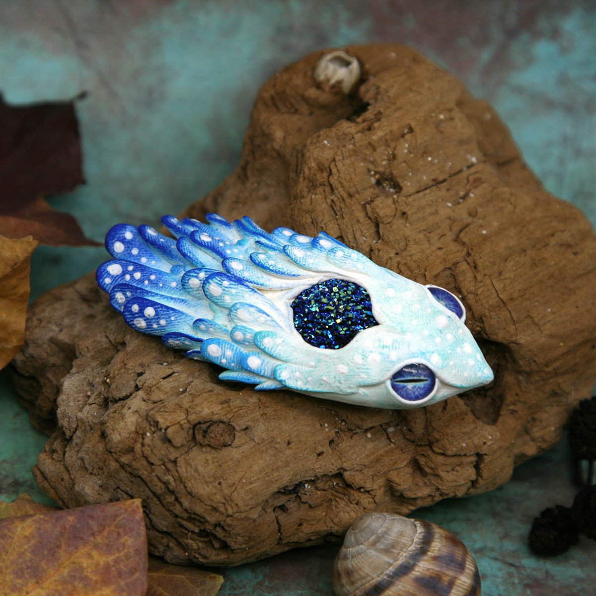 rainbowmarleo's tweet photo. Alien bugs continue to crawl out of my crafty hands. Catch them and admire them. Polymer clay figurines of fantasy sea life.

https://t.co/3bmor87P5U

#seaslug #nudibranch #insect #bug #sealife #oceanlife #weirdcreature #creaturedesign #nonexistent #alienspecimen #fantasyspecies https://t.co/uR9Y4nrUr3