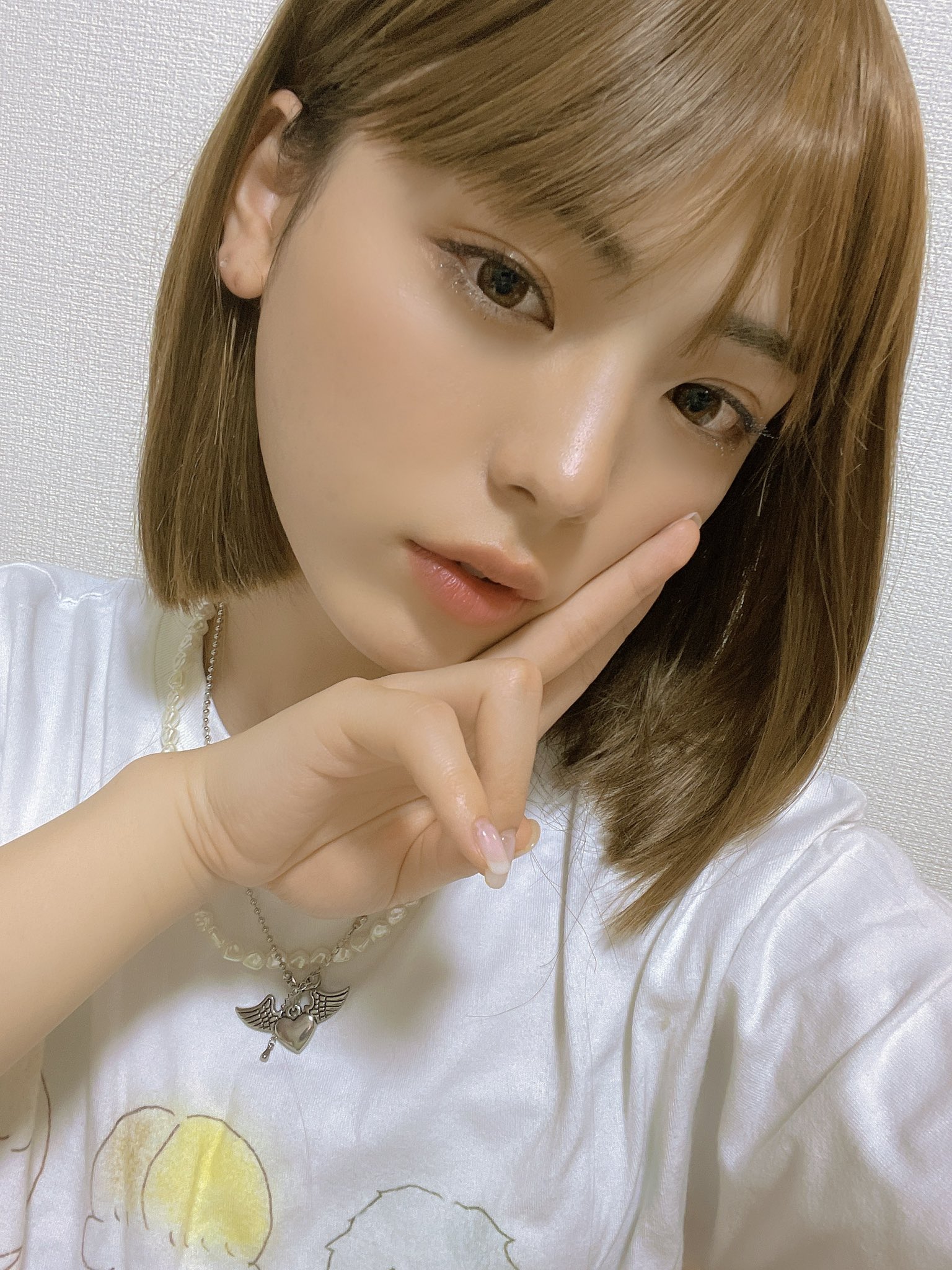 井手上漠 じゃーん イメチェンしました って言いたいんだけど お仕事上 髪の毛はいじれないので ウィッグを買いました 似合ってますか 井手上漠 じゃーん イメチェンしました って言いたいんだけど お仕事上 髪の毛はいじれないので ウィッグを買いました 似合ってますか
