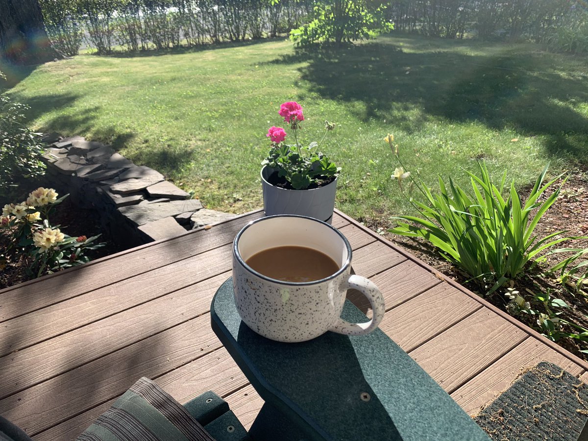 mrobPE's tweet photo. With “coffee in a cup”. No travel mug needed 😬#OPENAllWeek https://t.co/EEbna7cAZU