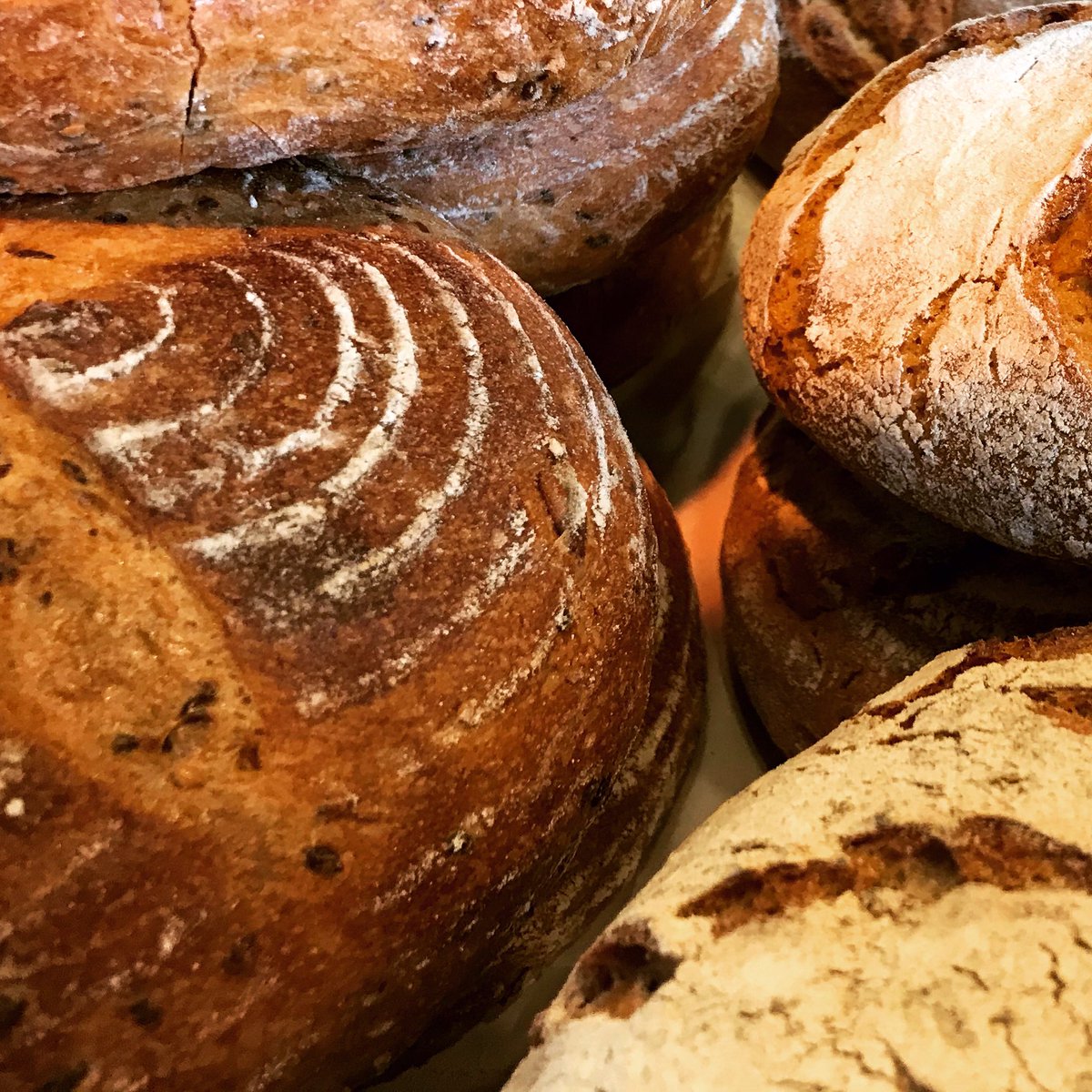 We are @boroughmarket in the Green Market as always on Fridays. 

Ad well as at our warehouse shop Unit 11, Forest Trading Estate, Priestley Way E17 6AL between 11am and 3pm 

#artisanfoods #artisanfoodsbread #artisanfoodsourdough #sourdough #sourdoughbread #handmade