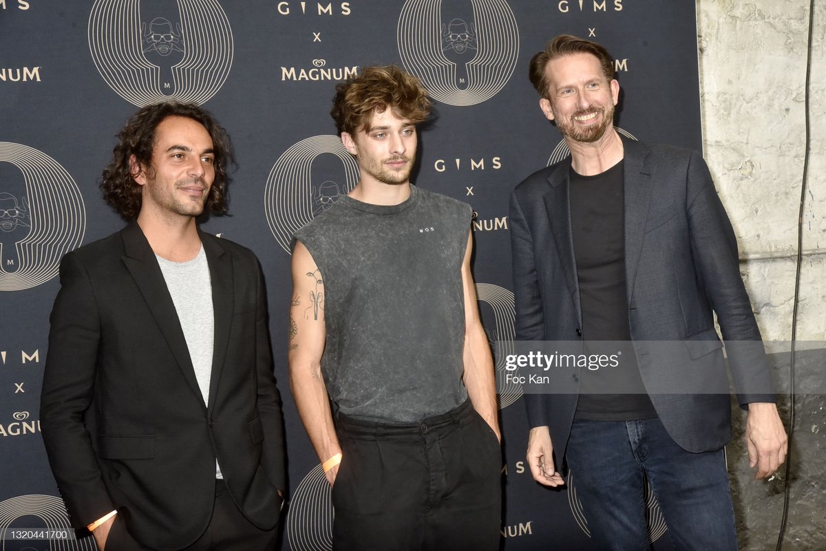Maxencecentral's tweet photo. Nuevas fotos de Maxence ayer en el evento de Gims x Magnum 

📸 Foc Kan
#MaxenceDanetFauvel https://t.co/CsJnfX5C1S