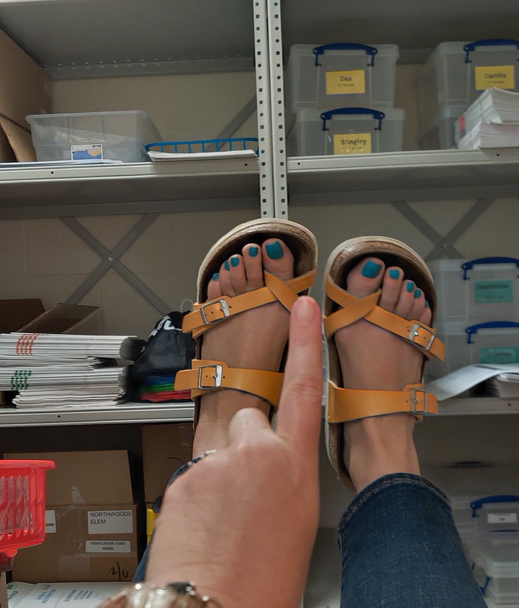 LSardiello's tweet photo. Yup... That's right folks... It's Day 11 of testing over here!!!
#wegotthis
#testingcoordinator
#chaoscoordinator
#neverendingtestingwindow
@WCPSSTesting https://t.co/vImgJ1H2Ew