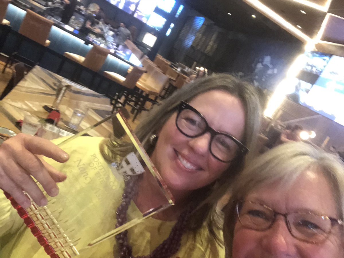 Had a wonderful time celebrating our coaches and their fantastic seasons!! #BearFanForever #ThanksForTheMemories @ursulinedallas <a href="/UrsulineSports/">Ursuline Athletics</a>