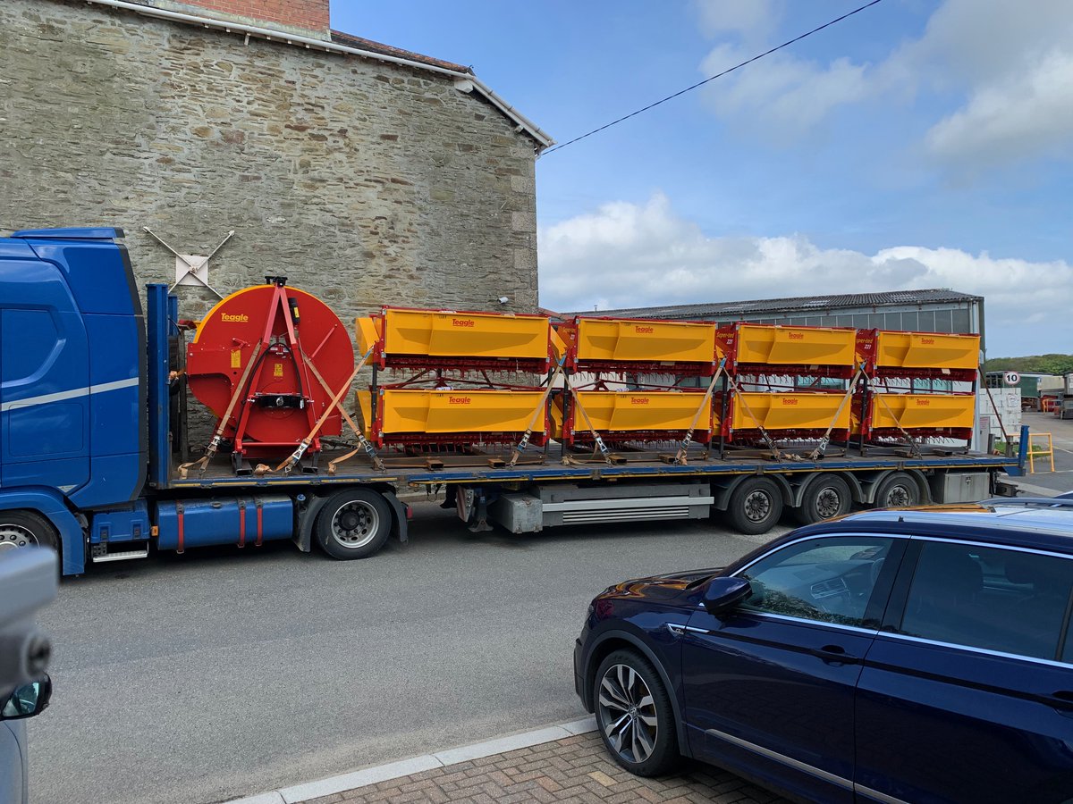 Fully loaded with Super-Teds destined for Germany... 😍🇩🇪