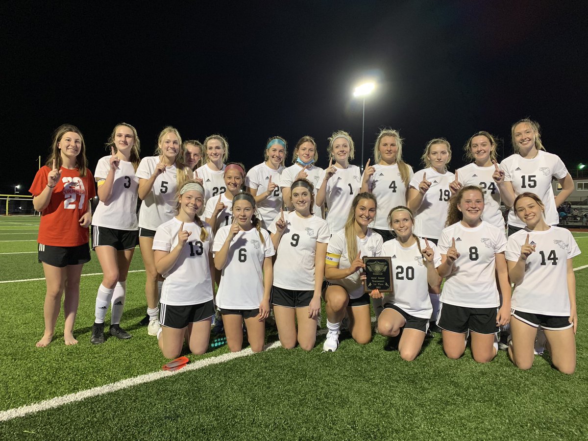 Let the All-Conference Awards roll in for your 18-9 Record Breaking Warriors!

1st Team All-Conference:

Aubrey Andrews 
Natalie Miller 
Elizabeth Arnold 
Angelina Friedman 

2nd Team All-Conference:

Ella Robinson 
Rachel Harris 

Honorable Mention:

Lily Cook
Kylee Bearden