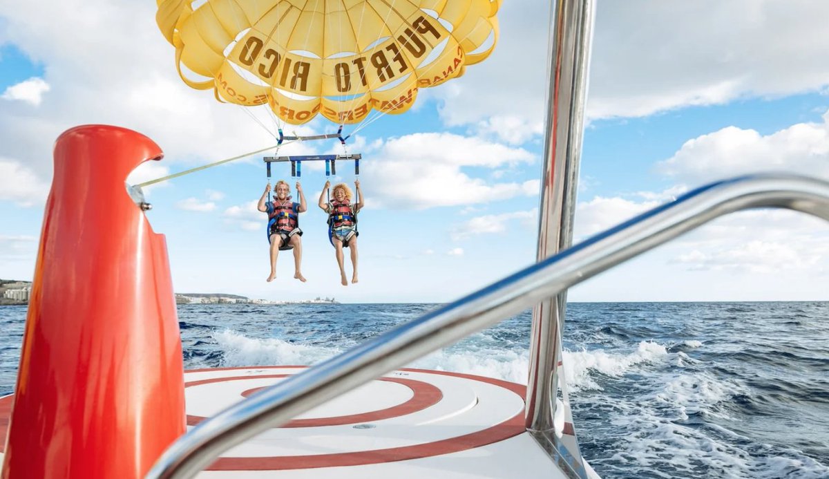 grancanariablue's tweet photo. Siente la adrenalina del ascenso y disfruta de la costa a vista de pájaro con una sesión de #Parascending con #CanaryWaterSports 👉https://t.co/OFtINj2dWn #GCBlue https://t.co/nS7LBmvD0M