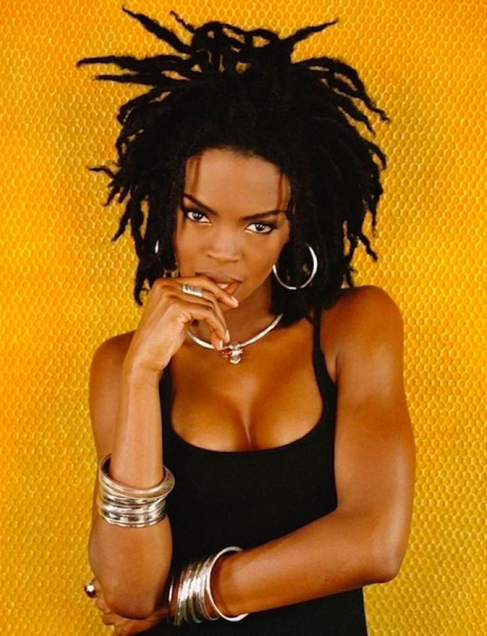 Happy Birthday to Lauryn Hill I know I m 3days late But she knows the Vibes 