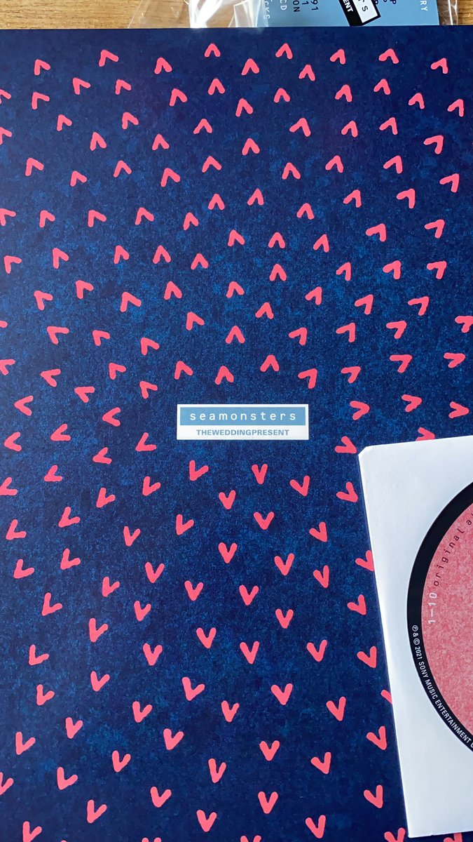 edspess's tweet image. Saved by @vinyltaprecords happy 30th to Seamonsters!@weddingpresent
