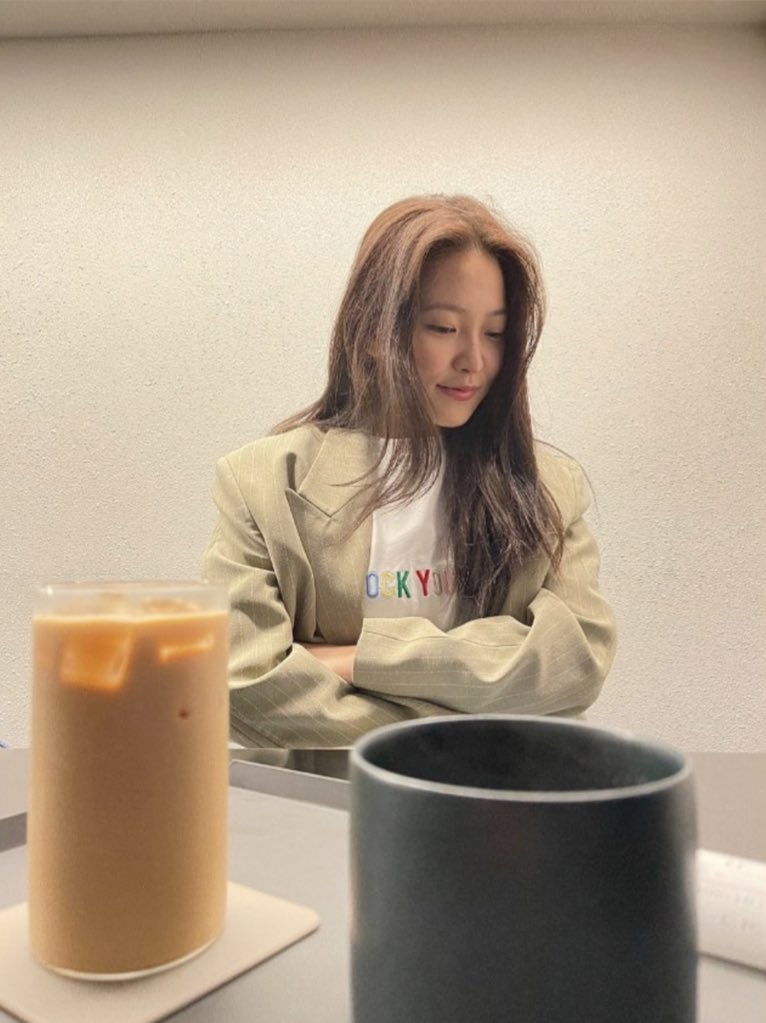 cuteyeripics's tweet photo. https://t.co/5NfwVIB7yO
