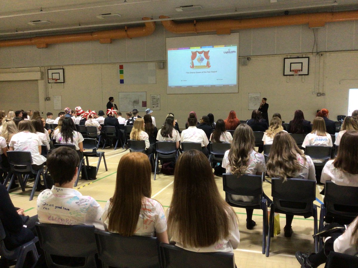 lightcliffeacad's tweet photo. Today we say goodbye to our fantastic year 11 students. We wish you all the very best and look forward to seeing you at prom! https://t.co/hGcgPaxxCP