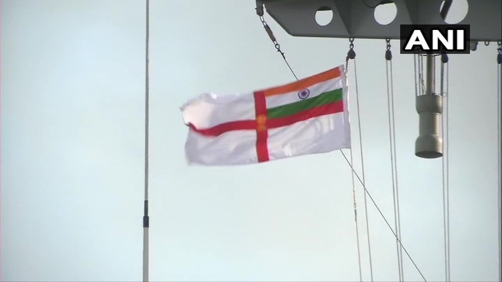 Oneindia's tweet image. #INSShardul with 80 metric tons of #oxygen arrives At #KochiPort
oneindia.com/photos/ins-sha…

#IndianNavy #OxygenExpress #OxygenShortage #oxygencrisis #OxygenConcentrators #oxygenforindia