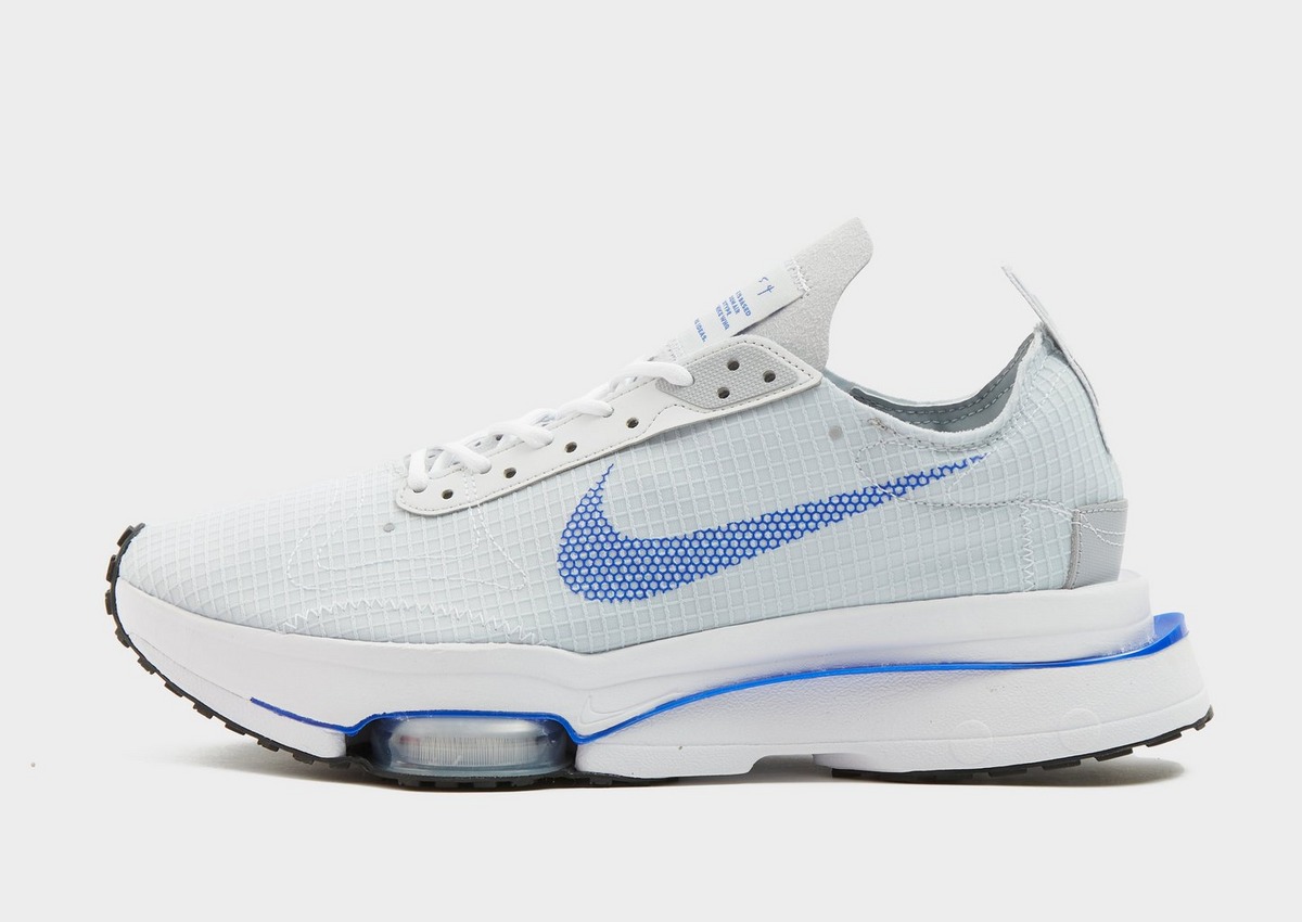 Ad: A few new zoom types just dropped on JD. This blue and white colourway is perfect for summer. 

Link: tidd.ly/3uwODSt